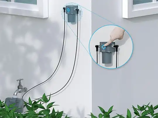 הפעלה ידנית של בקר ההשקיה LinkTap T1 בלחיצת כפתור